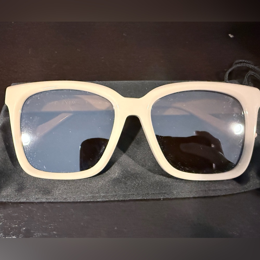 Diff Sunglasses - image 1